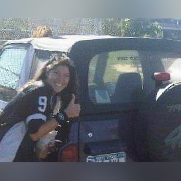 Meet your Posher, Whitney - Picture 7 of 16